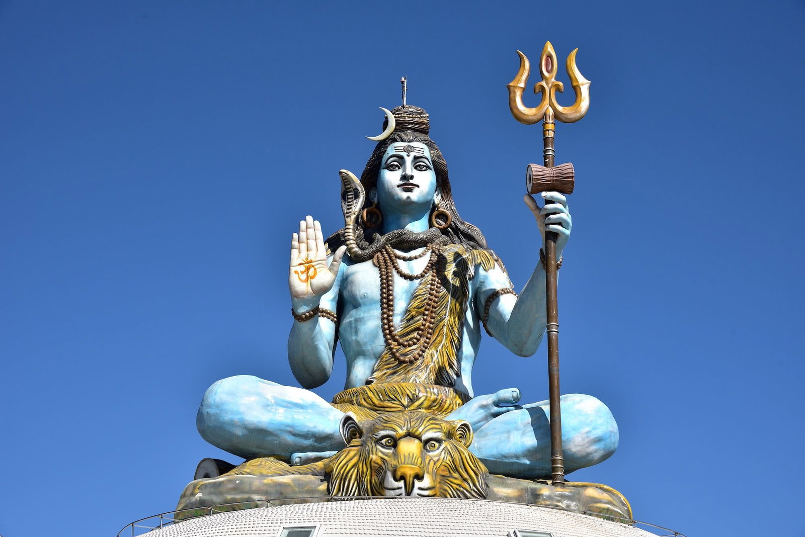 Nepal: gli dèi rubati stanno tornando a casa