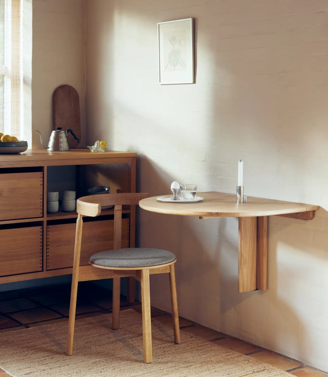 trefoil folding wall mounted table