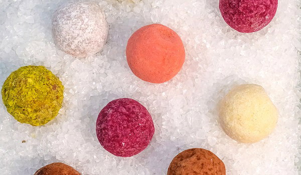 Trüffel-Pralinen auf Eis