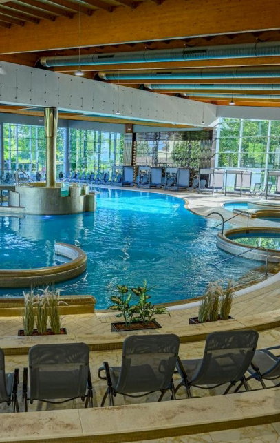 Hotel Wellnessbereich mit Hallenbad