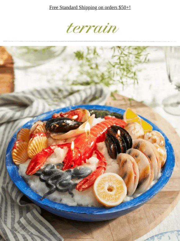 A life-size seafood platter candle 🦞🍋