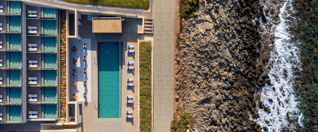Castello Boutique Suites by the sea *****
