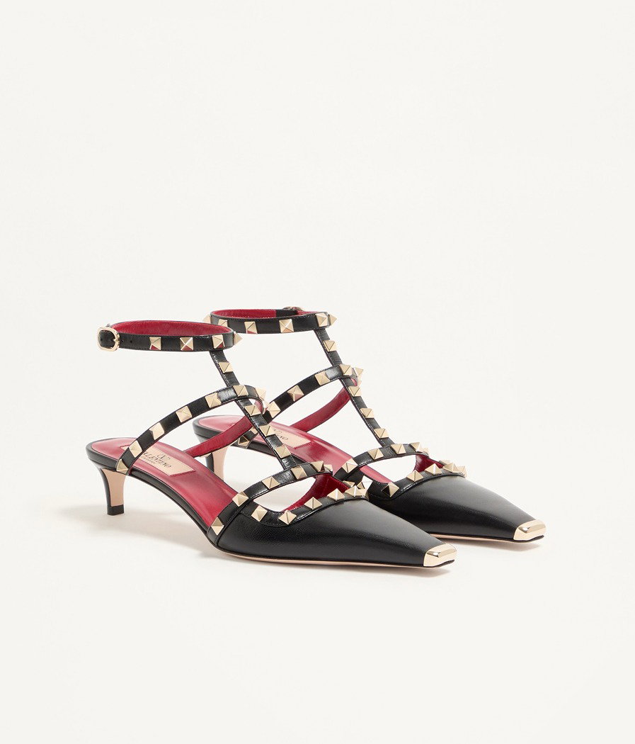 https://www.valentino.com/product-WS0PV0WZD_0NO