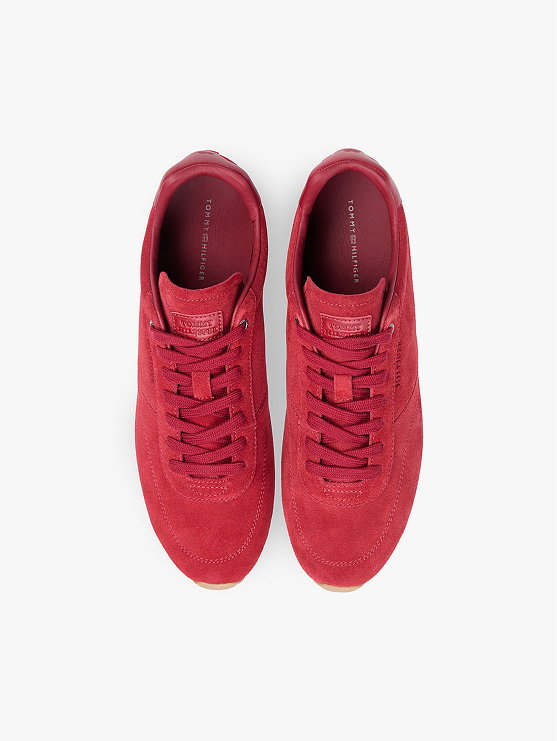 Rutschhemmender Sneaker aus Veloursleder