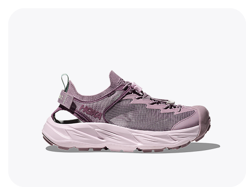A side view image of the Hopara 2 in Fragrant Lilac / Lilac Cream. 