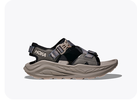 A side view image of the Infini Hike TC in Black / Cement.