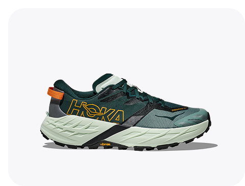A side view image of the Speedgoat 7 in Bay Leaf / Sea Glass.