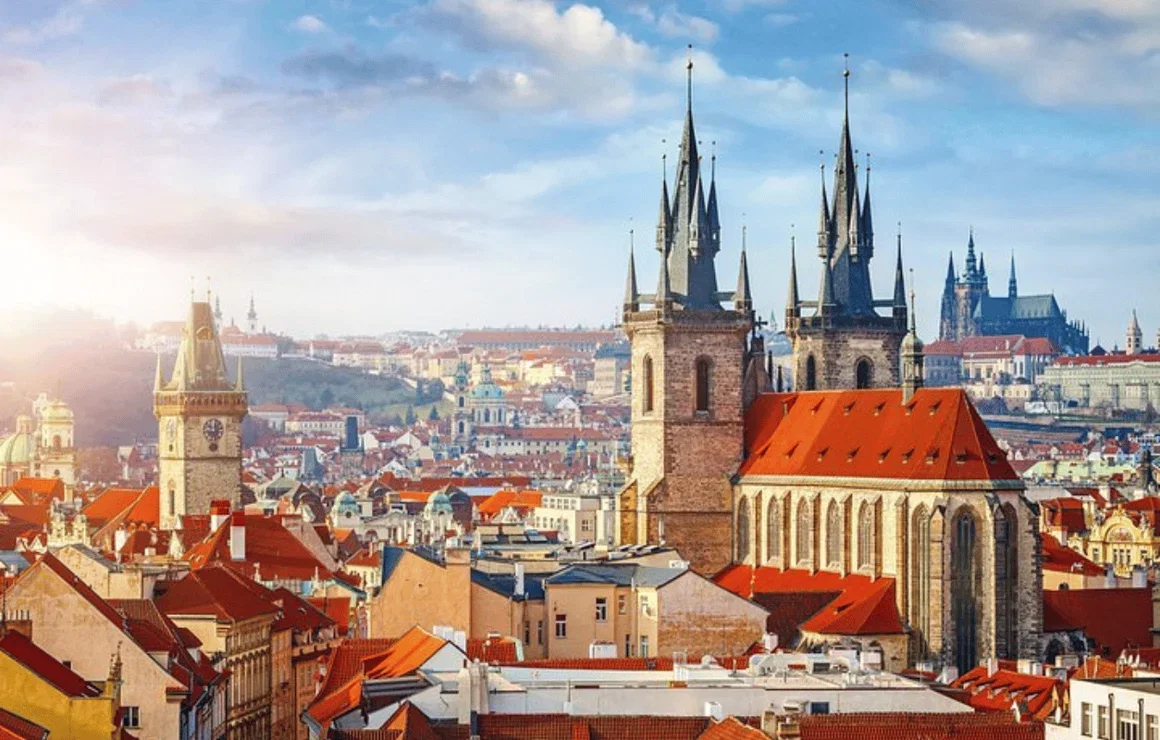 prague by train