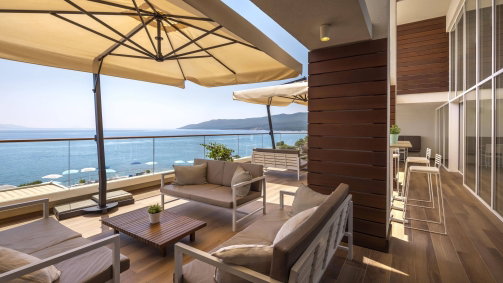 23320_valamar_bellevue_lounge_terrasse