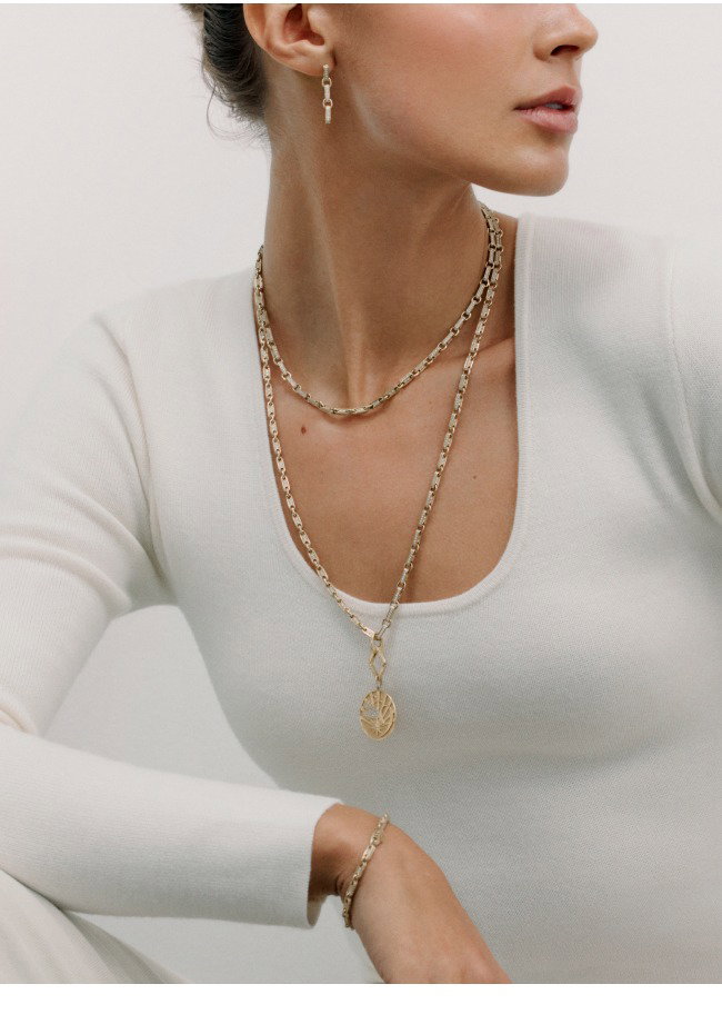 Sydney Evan Chain Link Collection
