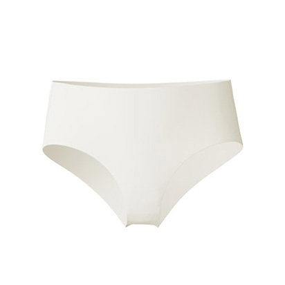 Panty in the colour parfait pink from the Cate series by CALIDA.