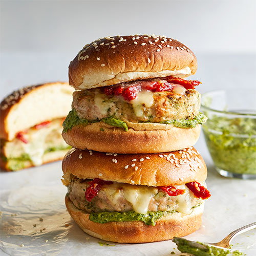 Kale Pesto Burgers with Shakes 
