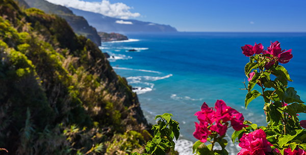 Küstenstreifen auf der Blumeninsel Madeira