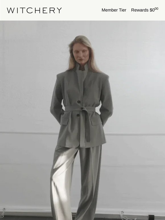 NEW ARRIVALS | THE MOMENT