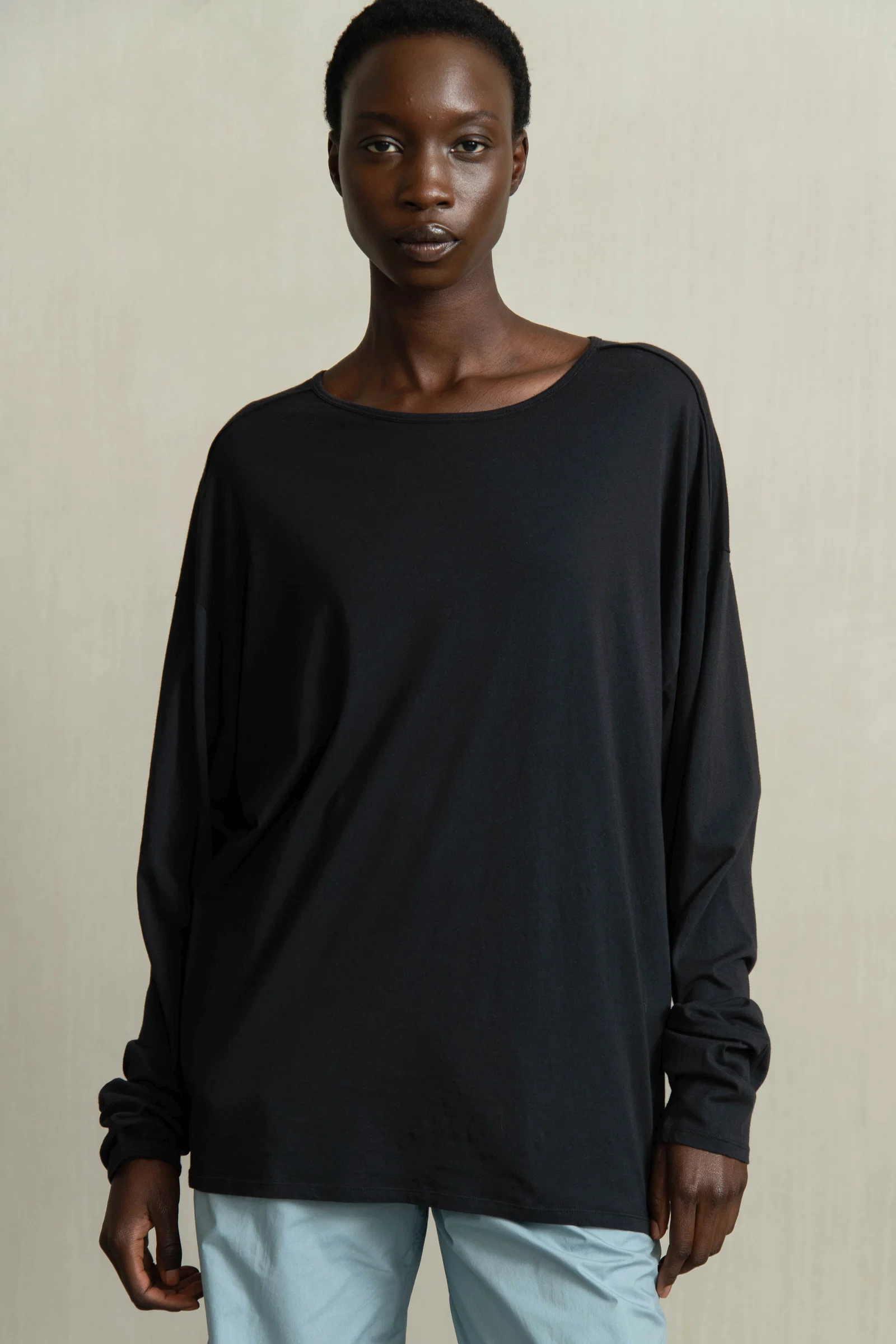 Image of BEATA TEE MIDNIGHT