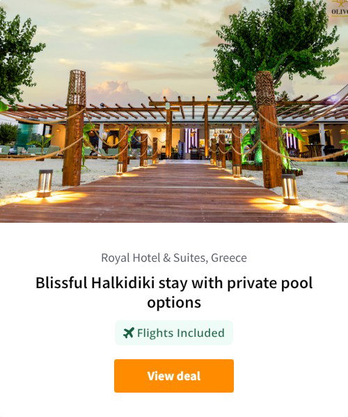 Blissful Halkidiki stay with private pool options