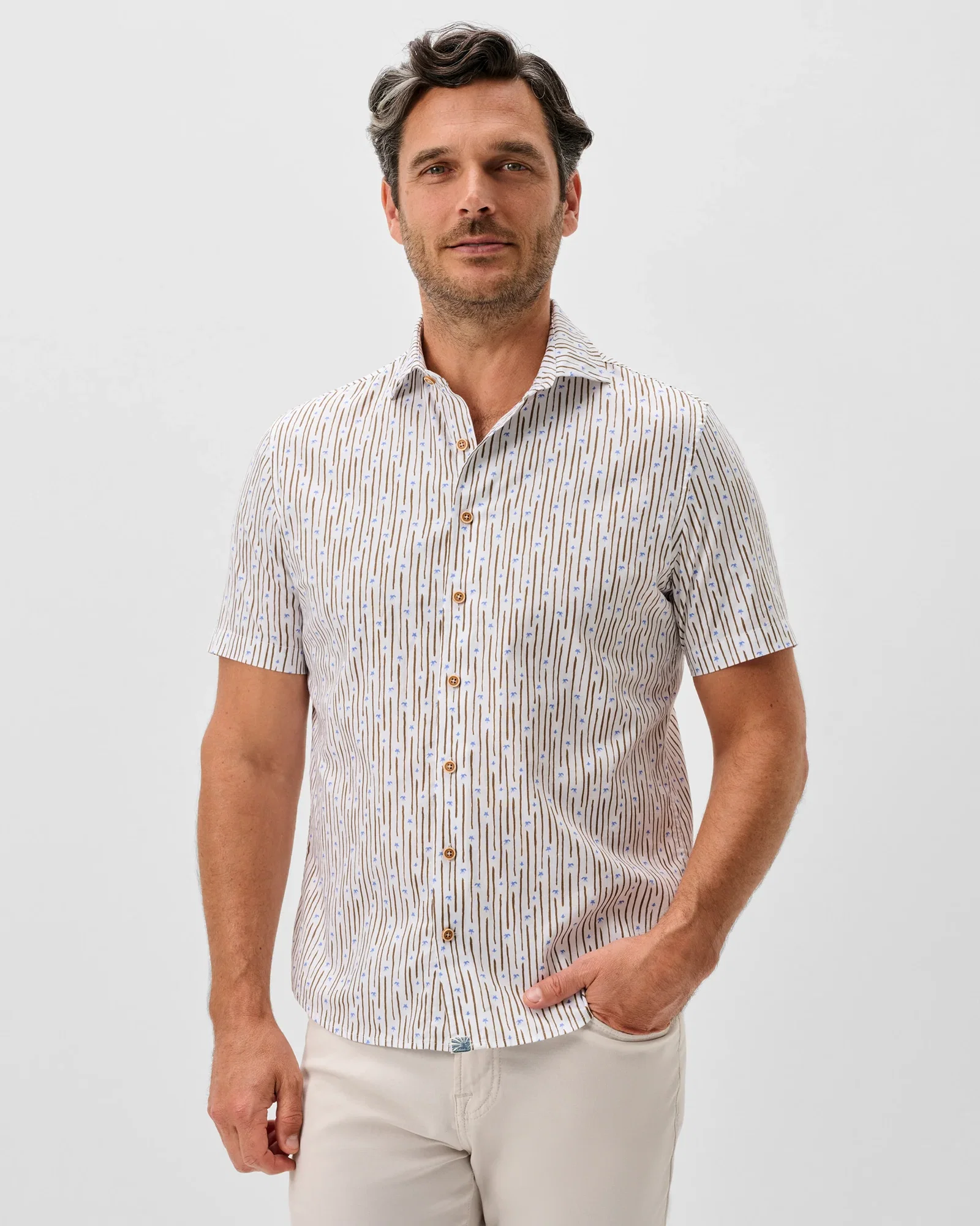Image of Cotton Blend Short Sleeve Button Down Shirt - Pendola Printed Slub Cotton