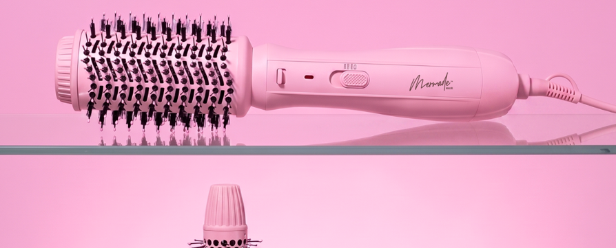30% off the Interchangeable Blow Dry Brush* 