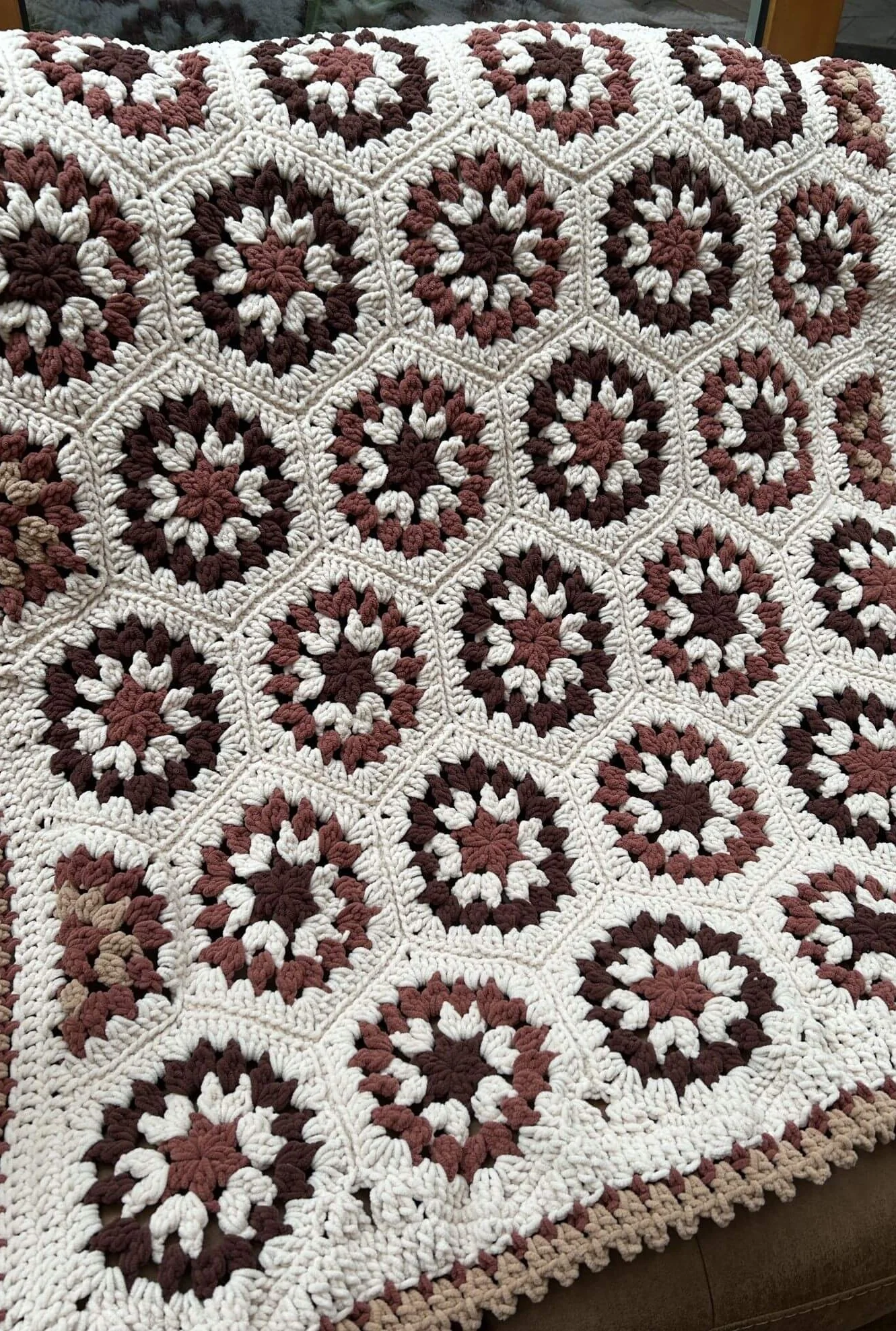 Image of Crochet Kit - Wagon Wheel Blanket
