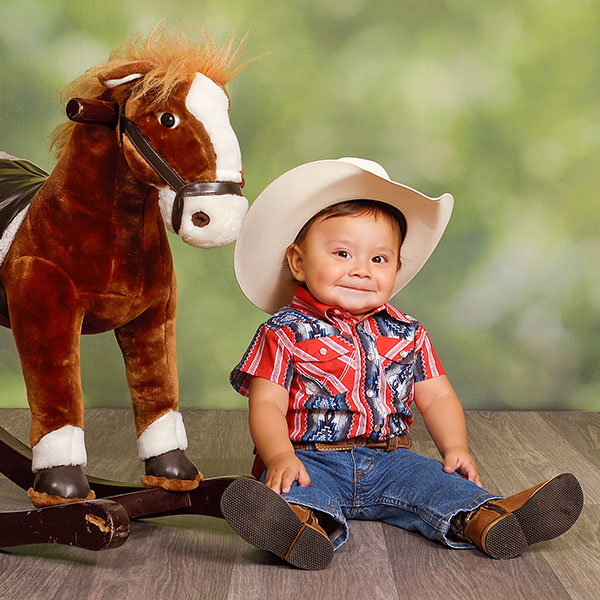 Free Shipping for our Memorial Day Photography Sale! Book Now