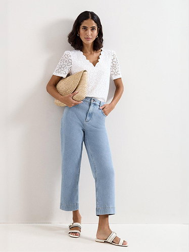 Lexi Light Wash Jean