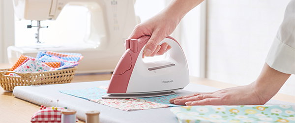 Panasonic Cordless Steam Iron, Compact, Light, with Charging Station NI-QL300R