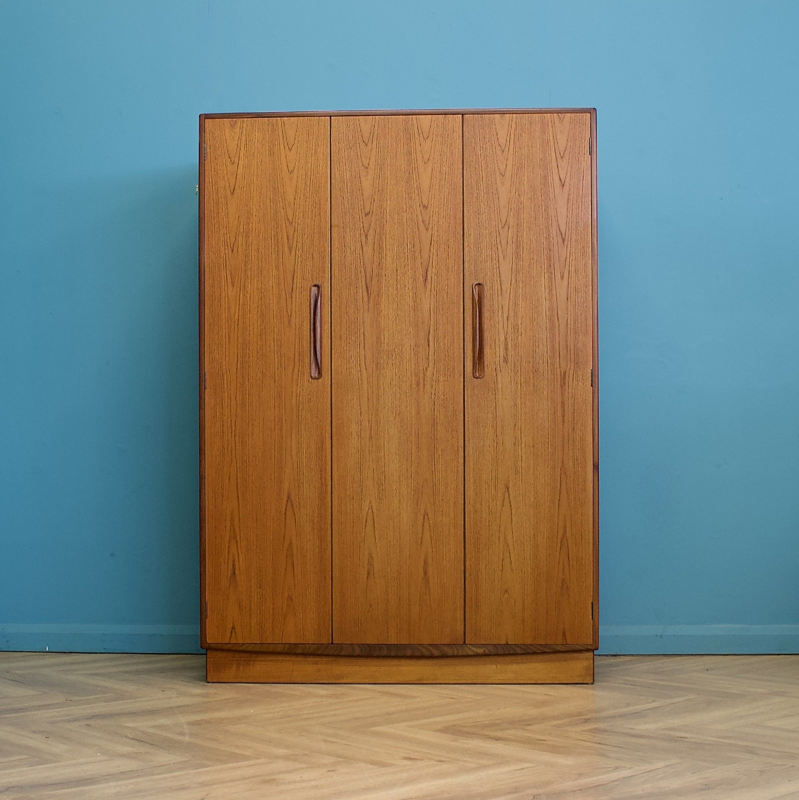 Mid Century Teak Fresco Triple Door Wardrobe From G Plan, 1960s #1759