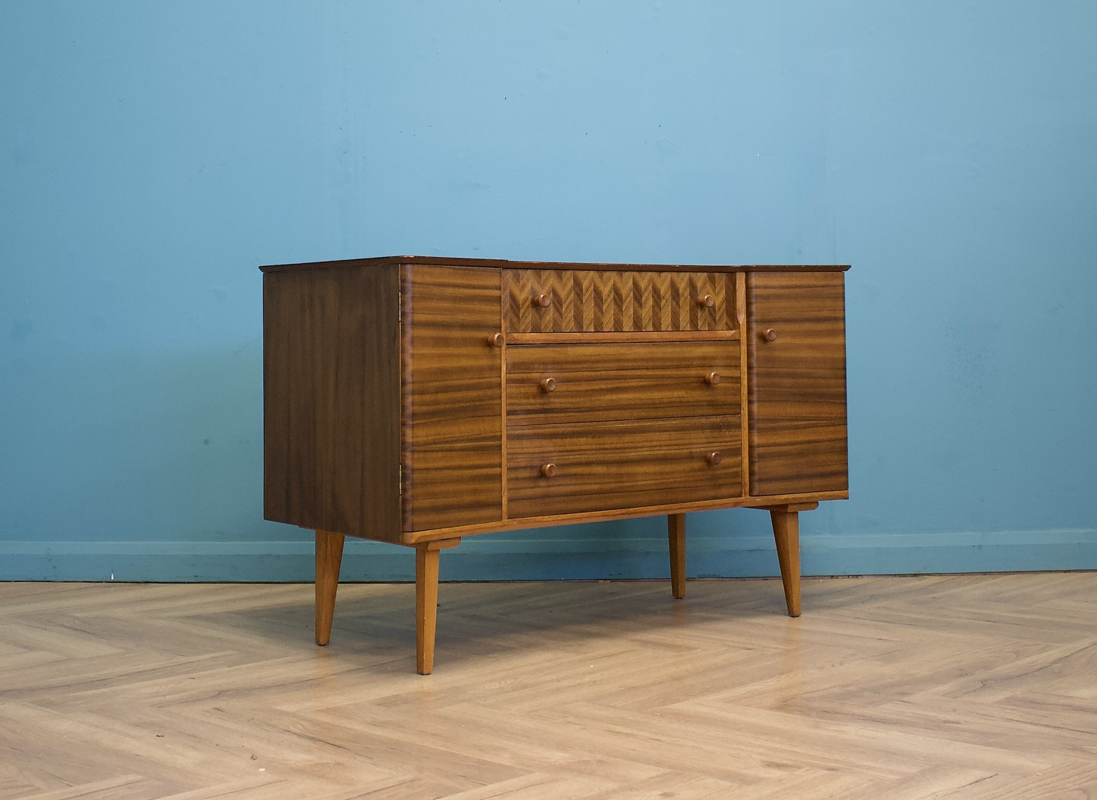Mid Century Walnut Compact Sideboard From Uniflex, 1960s #1756