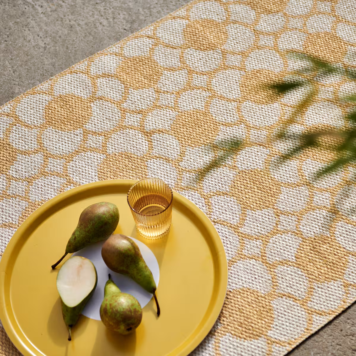 Pappelina Anya gulvtæppe 300 × 70 cm, pale yellow/vanilla