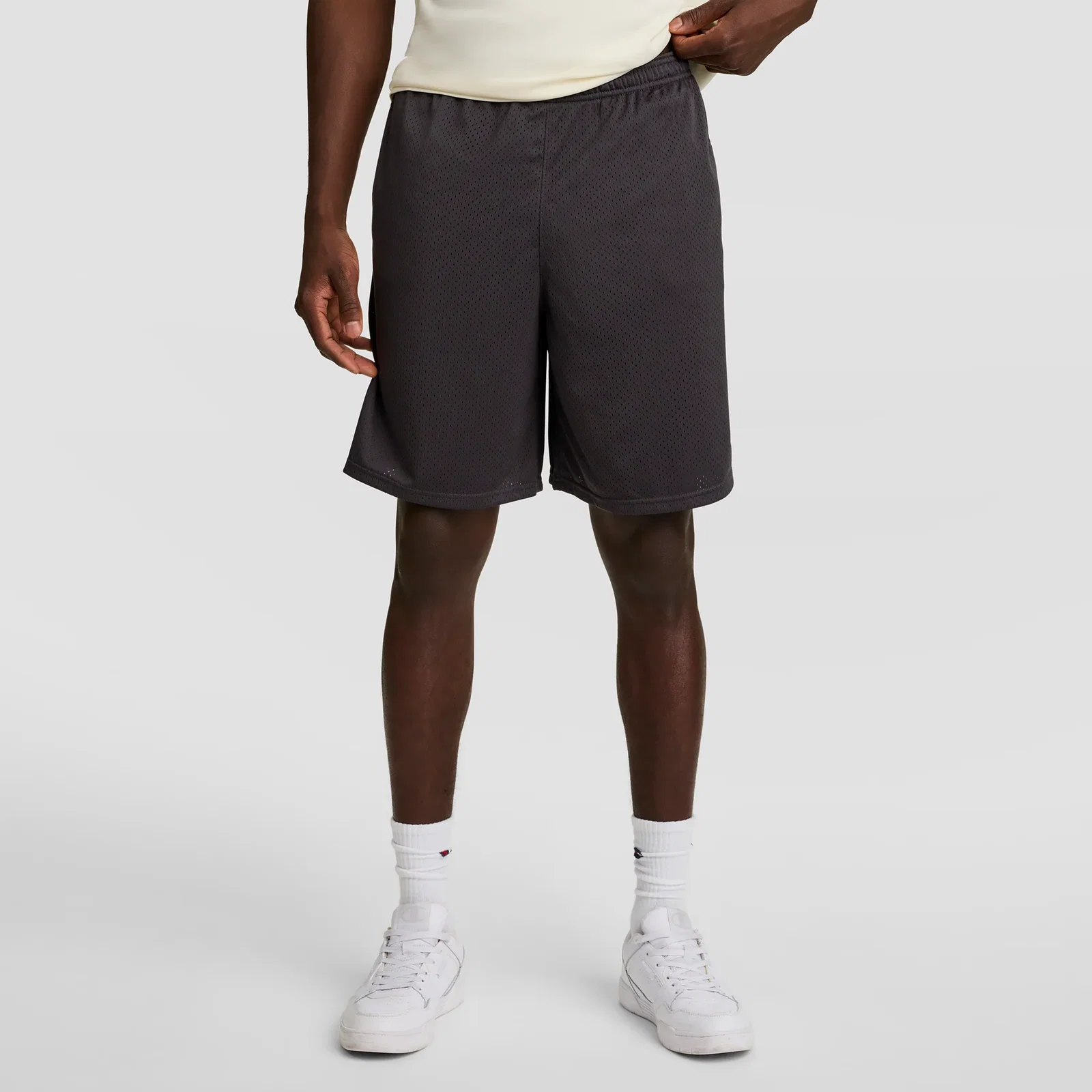 Image of 9" Classic Mesh Shorts, C Logo