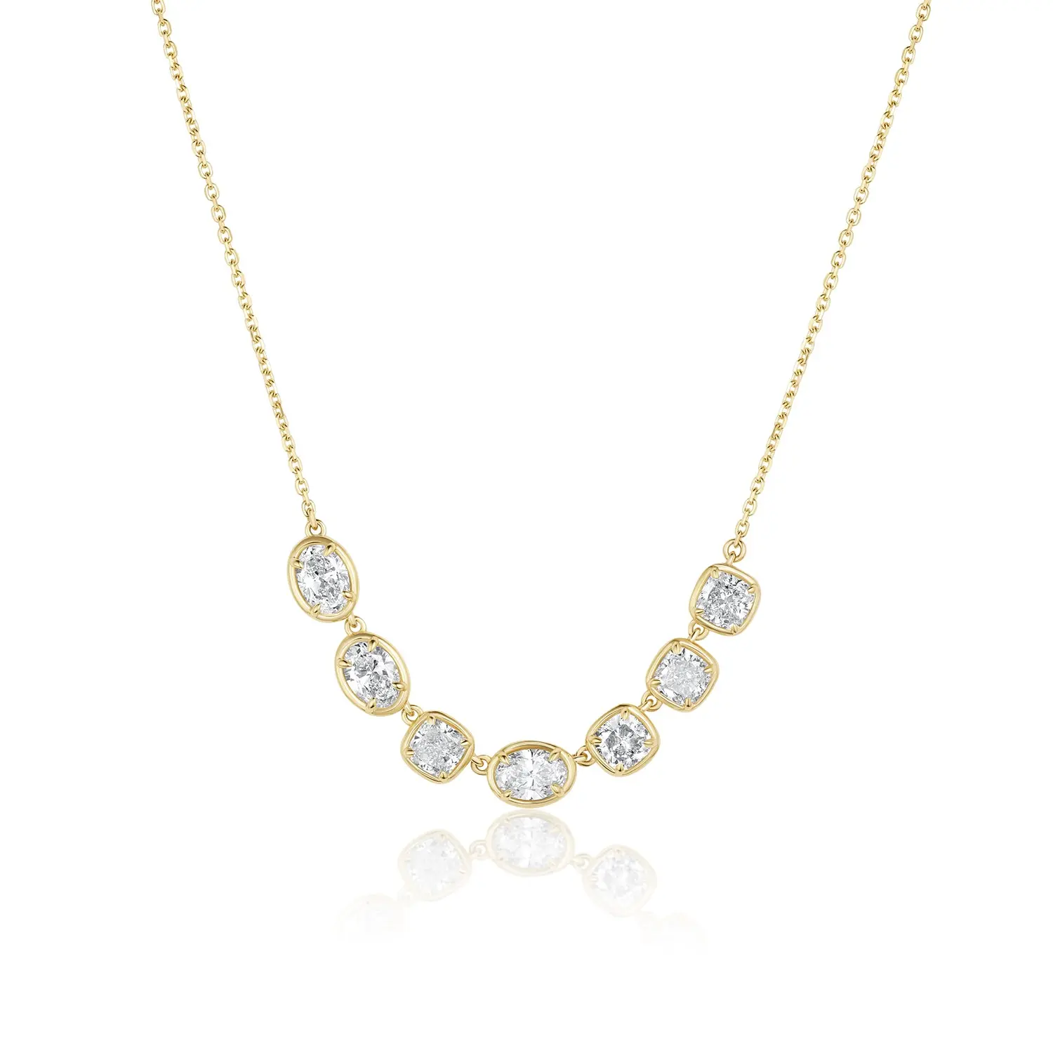 Image of Lisse 7 Stone Diamond Necklace