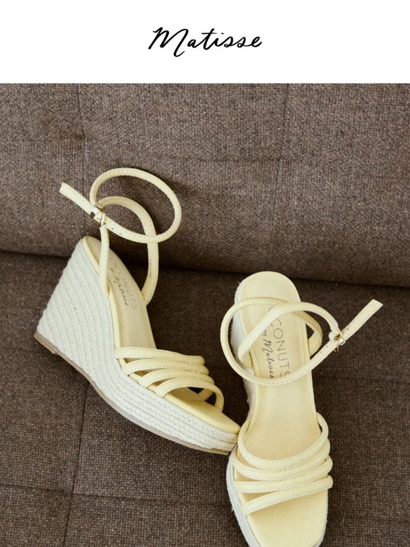 The Shoe That Defines Summer 🌞