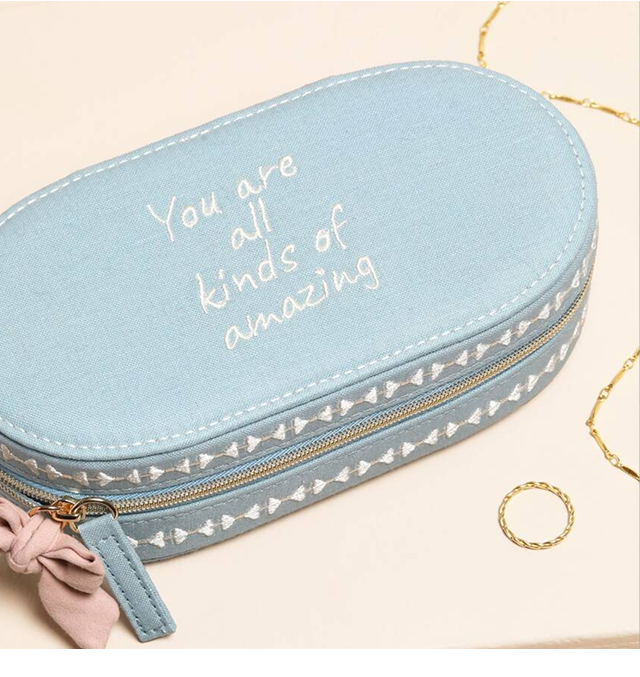 Blue Linen All Kinds Of Amazing Oval Jewellery Case