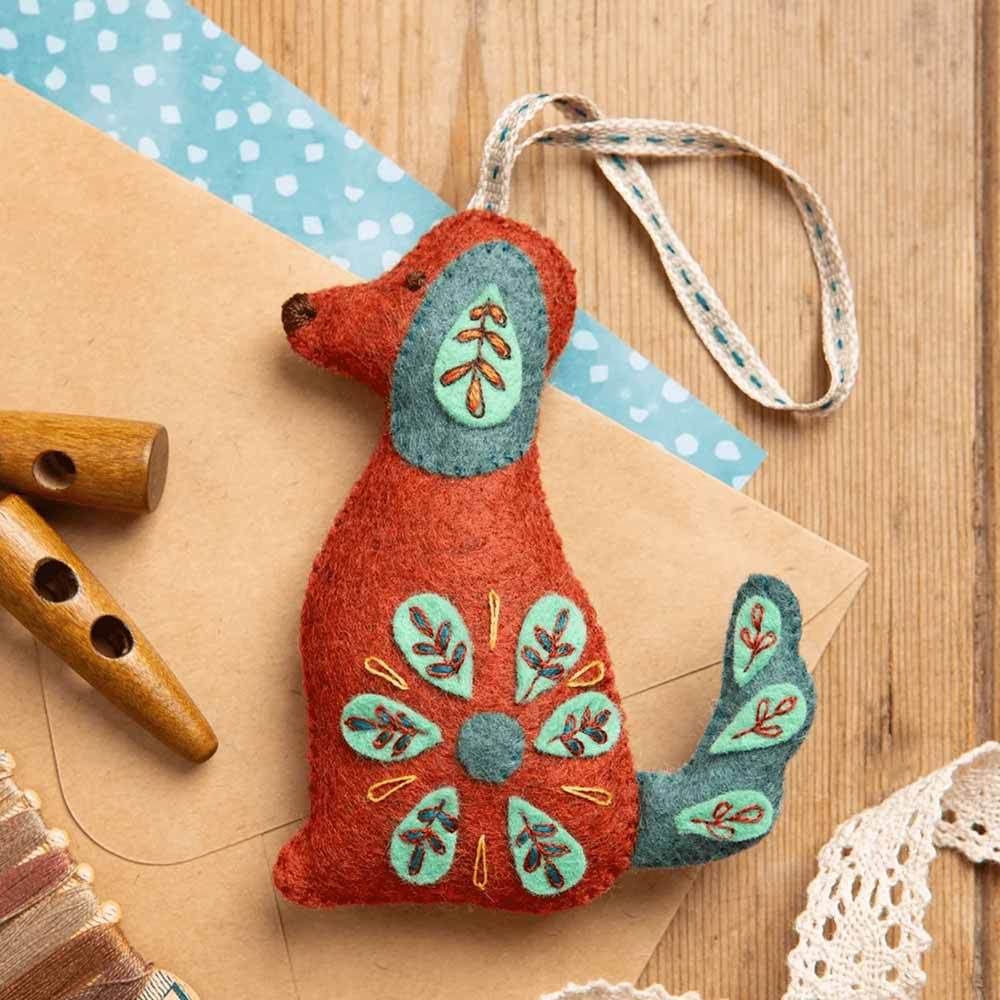 Image of Folk Dog Felt Craft Mini Kit - Corinne Lapierre