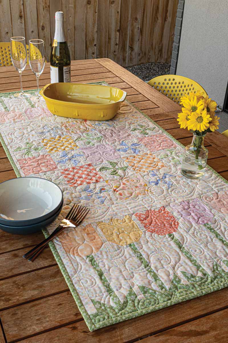 Tulips & Twirls Quilt Pattern Download