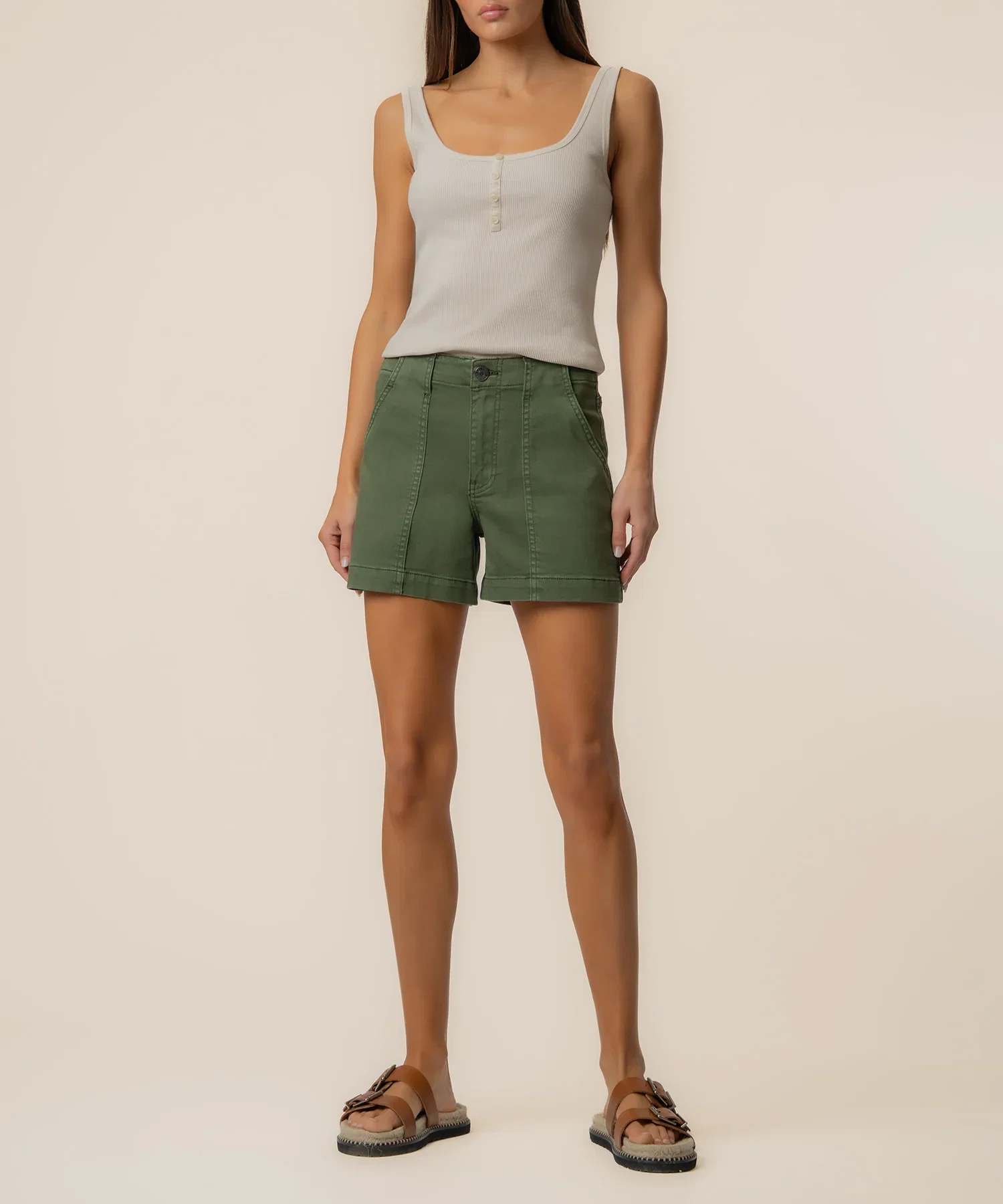 Image of Jane High Rise Short in Olive