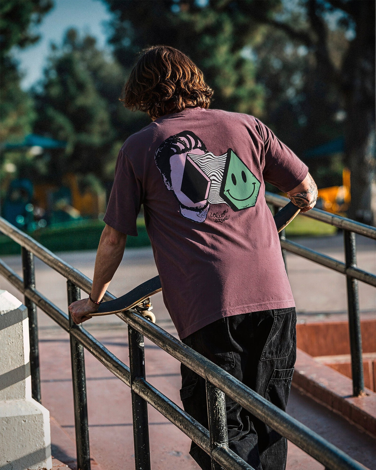 Image of T-shirt Aura - Pistol Punch