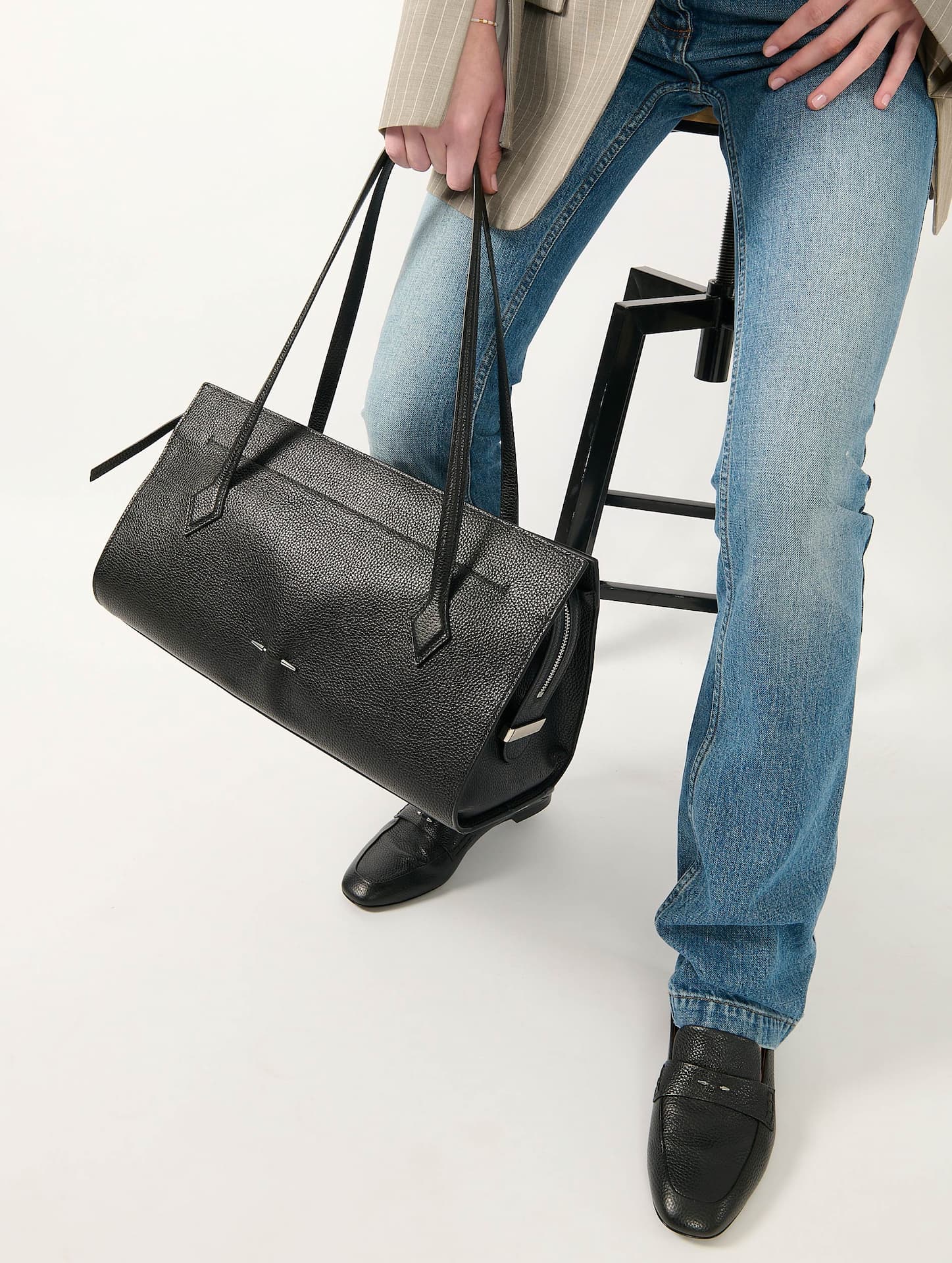 Sac "To B." en cuir noir