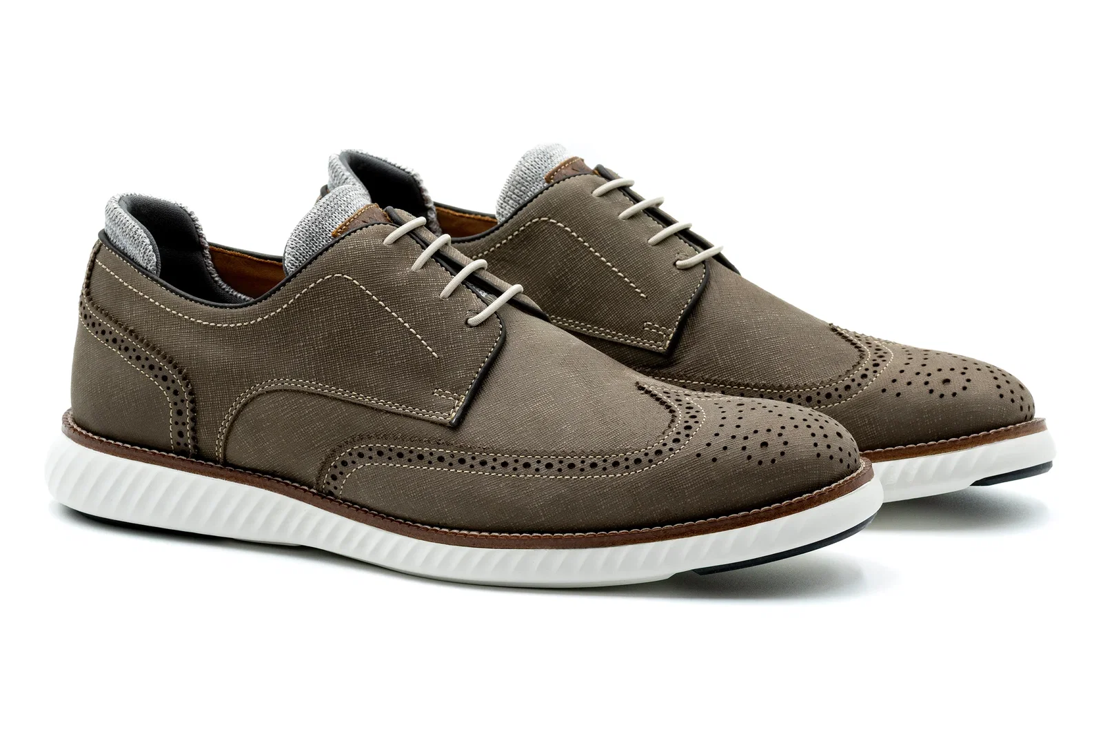 Image of CountryAire Wingtip