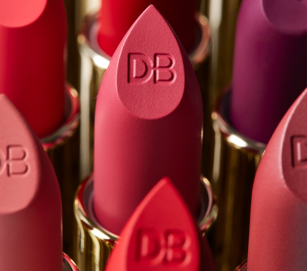 Lifestyle Image | Creamy colour. Long-lasting wear. | Bold Longwear Lipstick | DB Cosmetics
