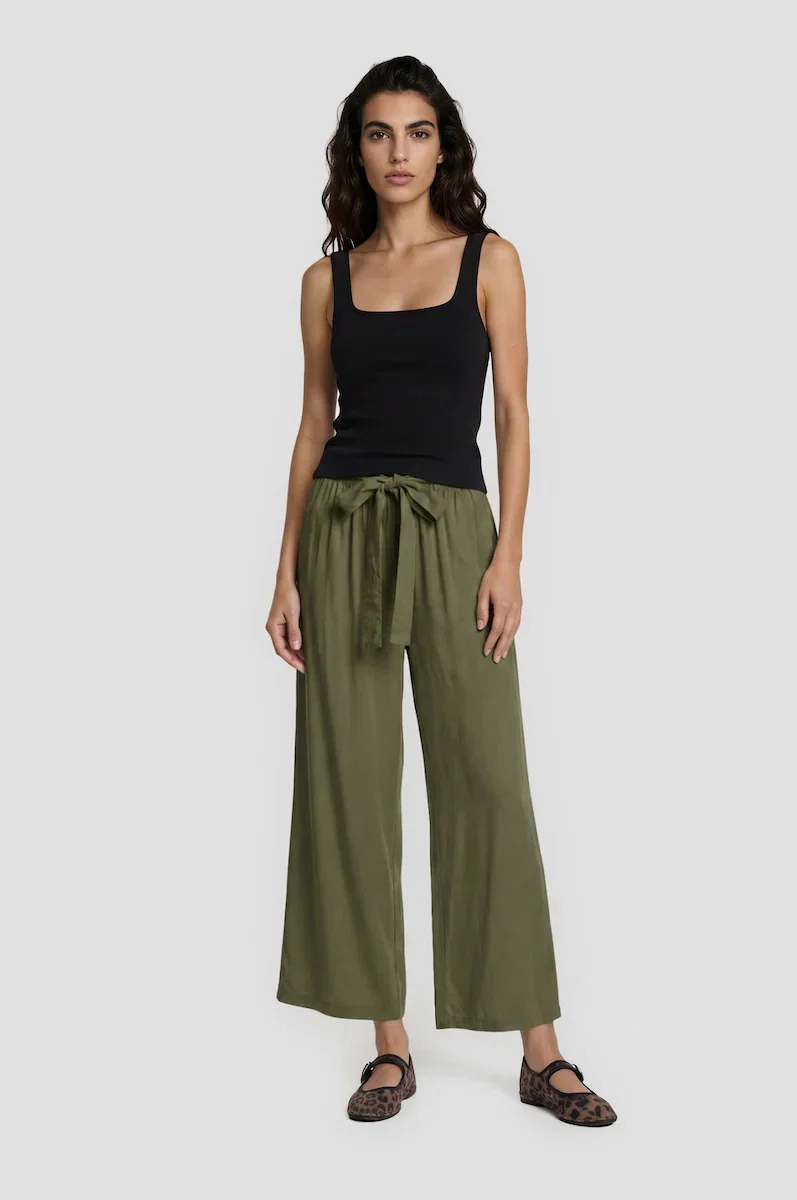 Image of Cropped Pants - Green