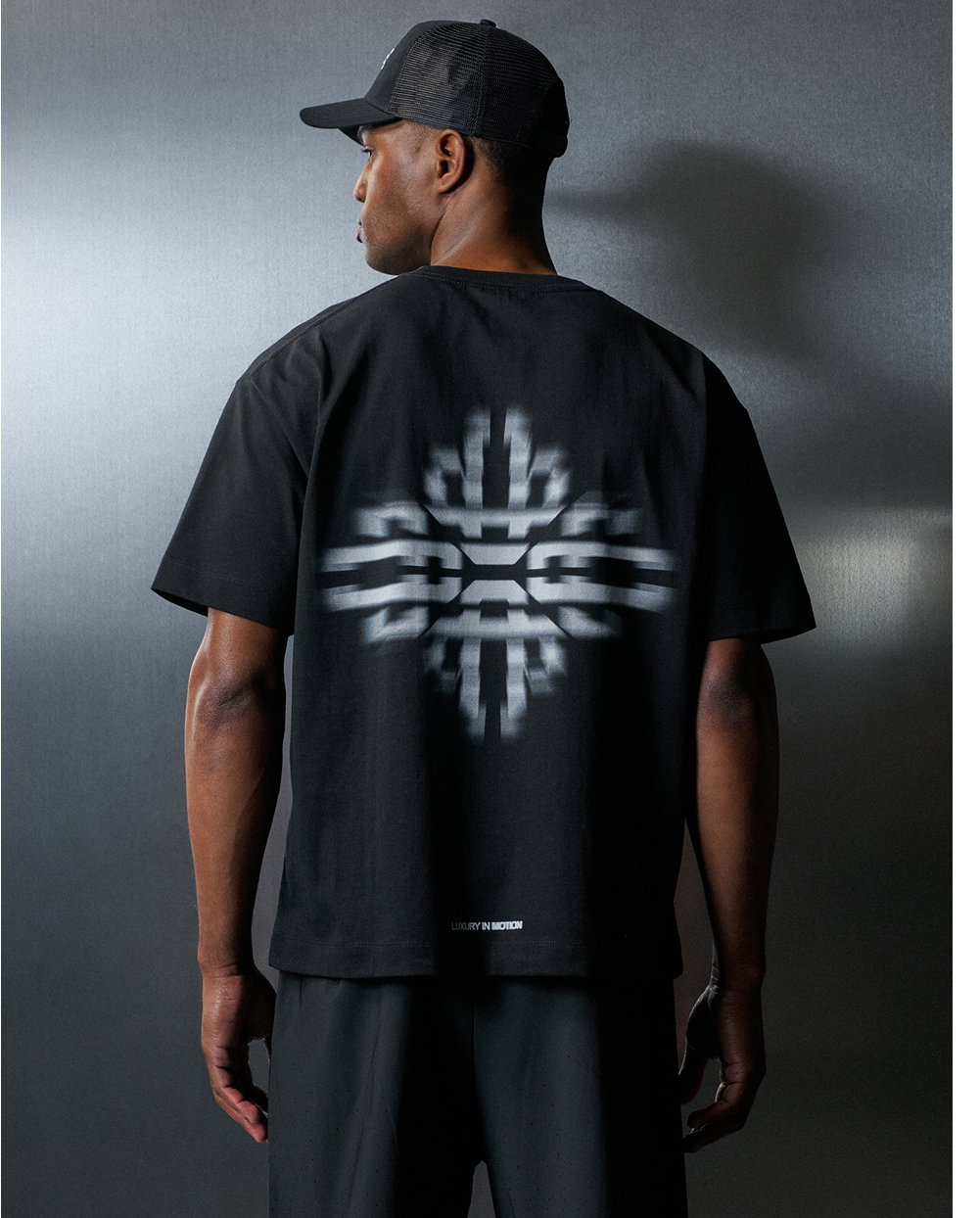 LUXURY IN MOTION GRAPHIC T-SHIRT