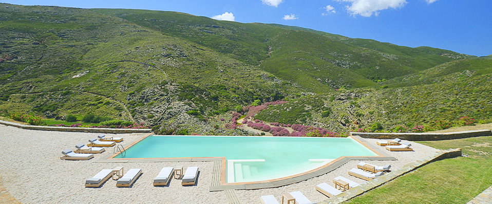 Aegea Blue Cycladic Resort ****
