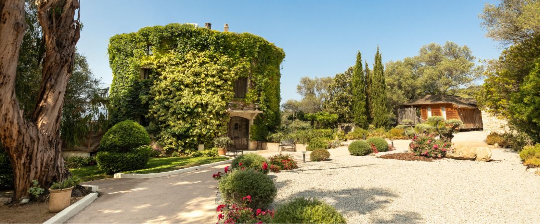 Hostellerie du Moulin des Oliviers *****