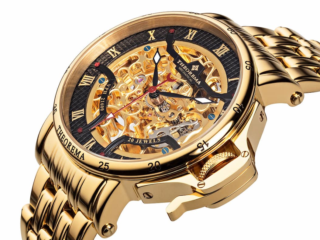 All stainless steel with a gold and black color combination.
