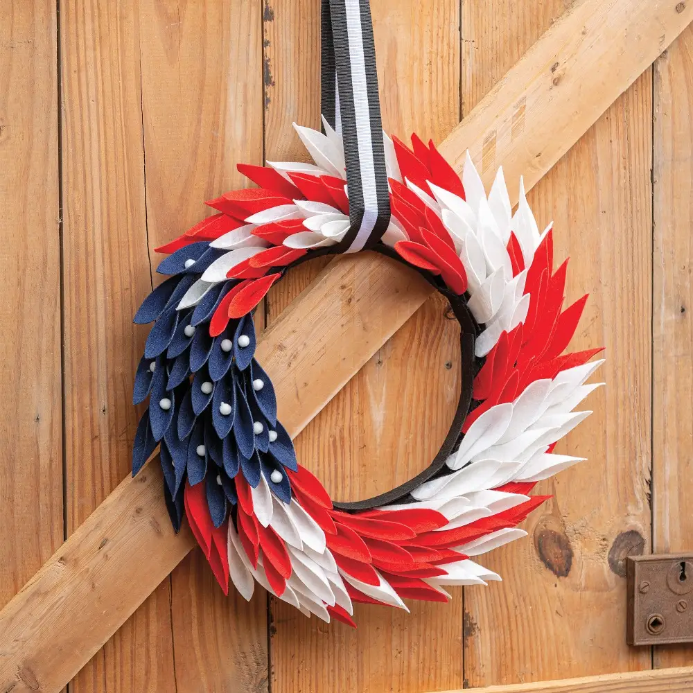Stars & Stripes Wreath Craft Kit