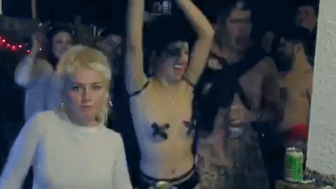 Amyl and the Sniffers: Giddy Up/Big Attraction