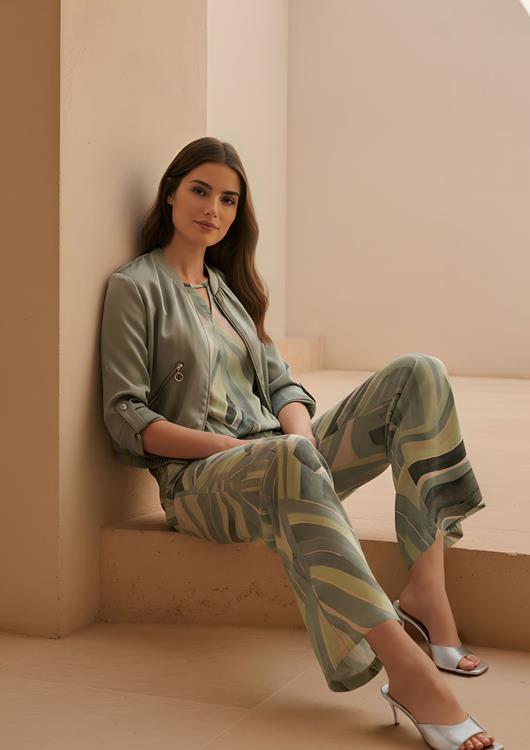 Betty Barclay Broek
