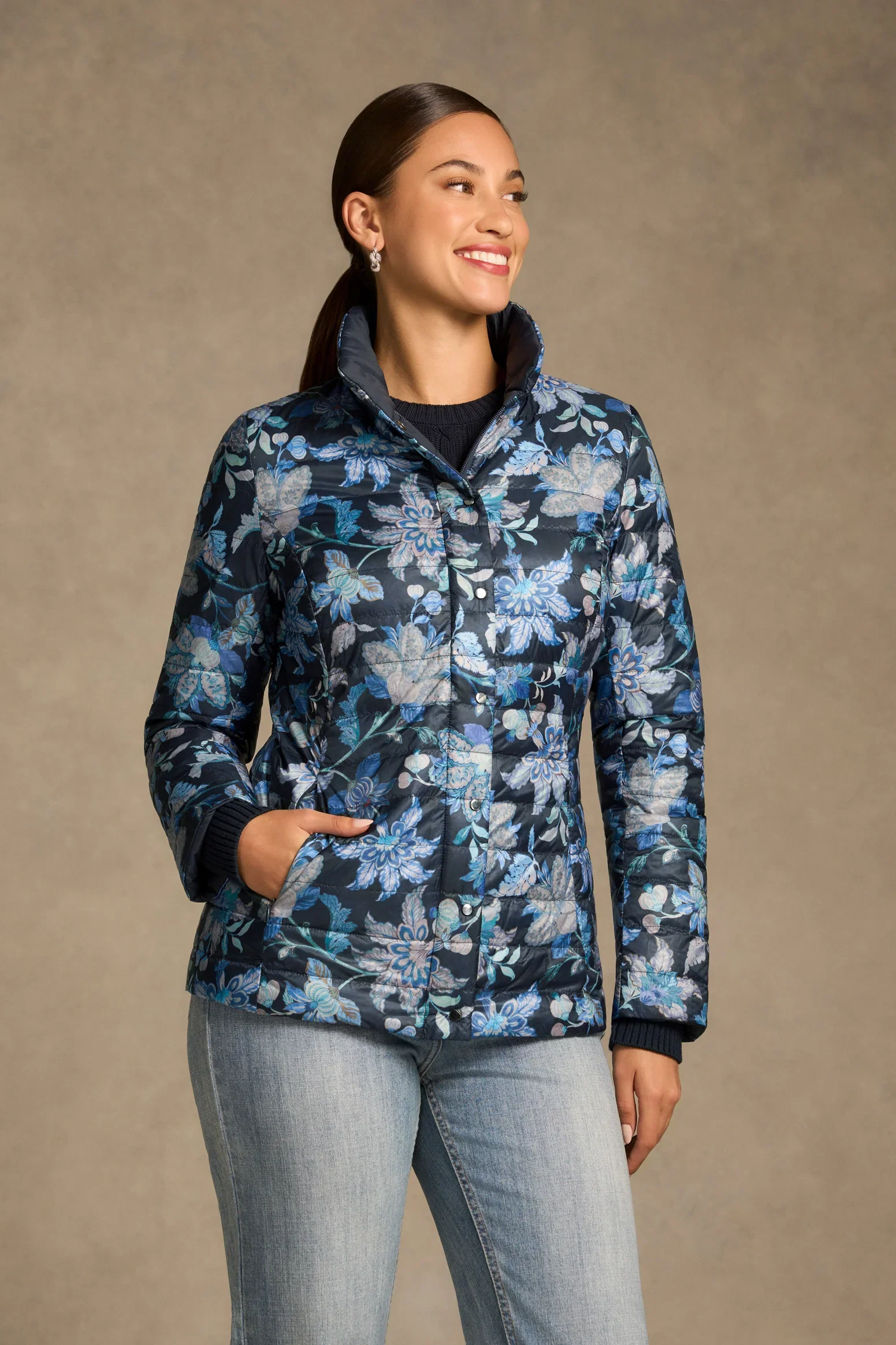 Image of Reversible Puffer Jacket - Floral Chintz Print