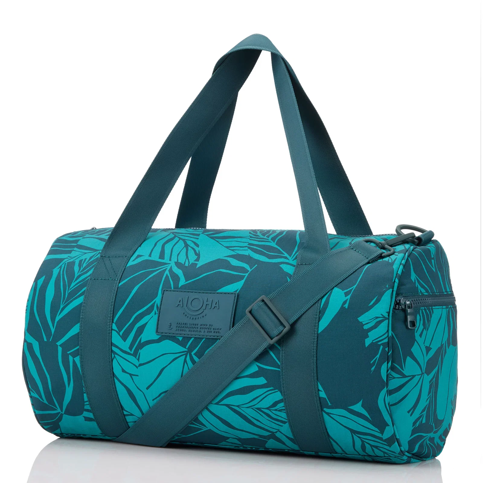 Image of Keep It Light Sporty Duffle | Haunani
